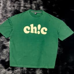 Chic T-Shirt